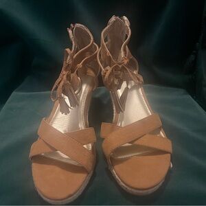 Crown Vintage Wedge Sandals Size 6